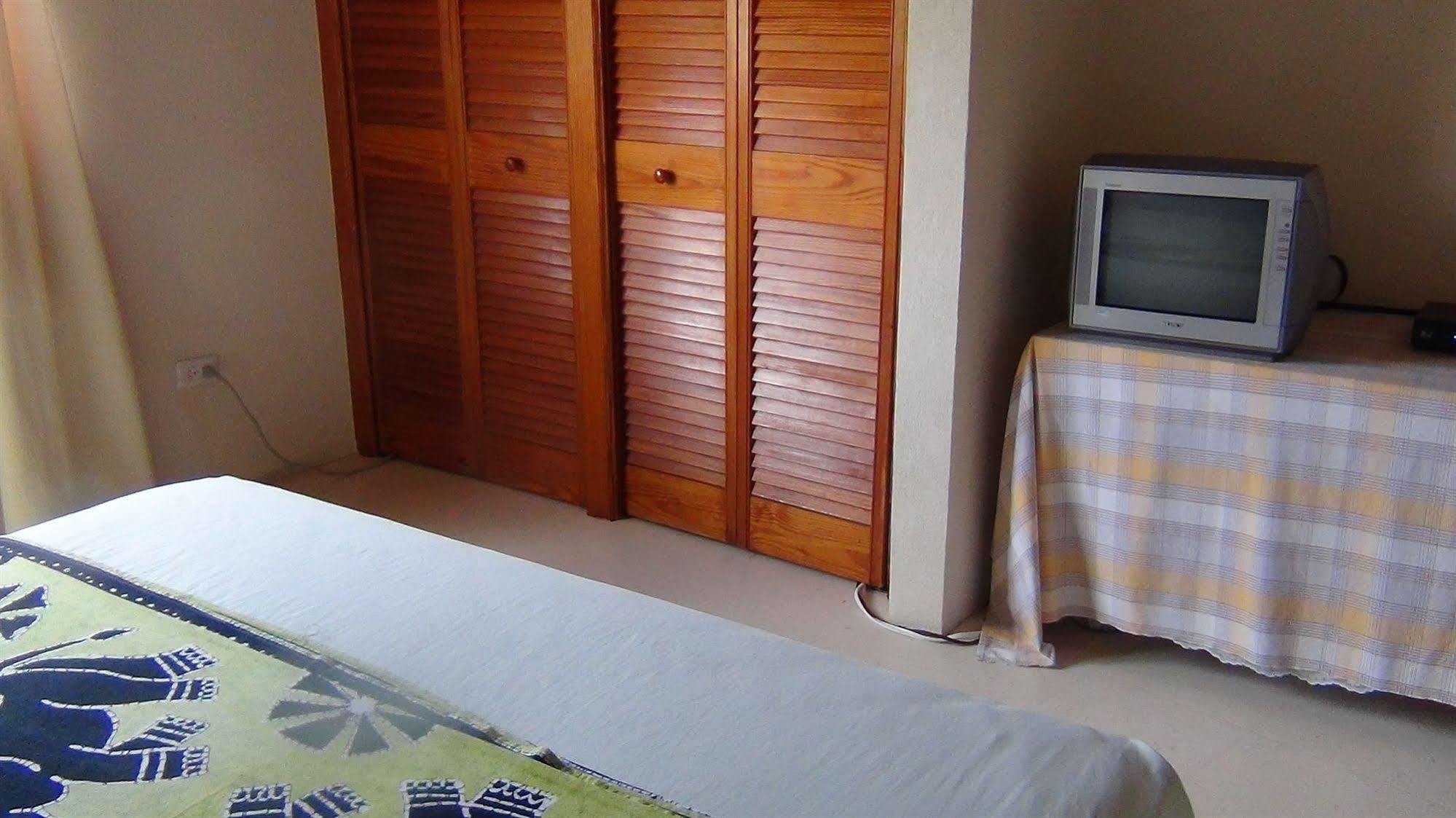 Gemini House Bed & Breakfast Κράιστ Τσερτς Εξωτερικό φωτογραφία